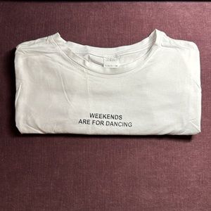 Kids crop top. Loose and baggy. Good for layering.